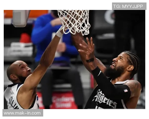 森林狼与快船精彩对决直播全程回顾与赛后分析