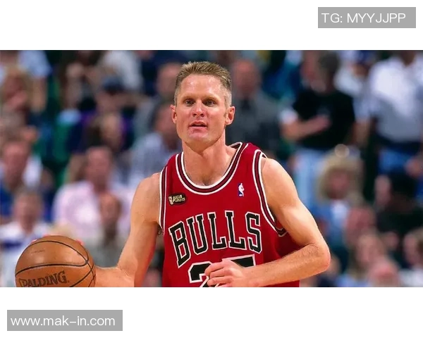 史蒂夫诺瓦克的篮球传奇与人生启示：从赛场到生活的精彩旅程